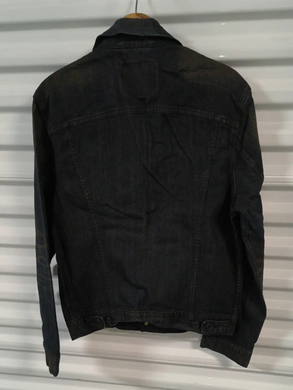 Levi's Men's Button Front Cotton Denim Trucker Jean Jacket Blue Black Medium